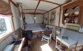 Meadowbeck - Shepherd Huts